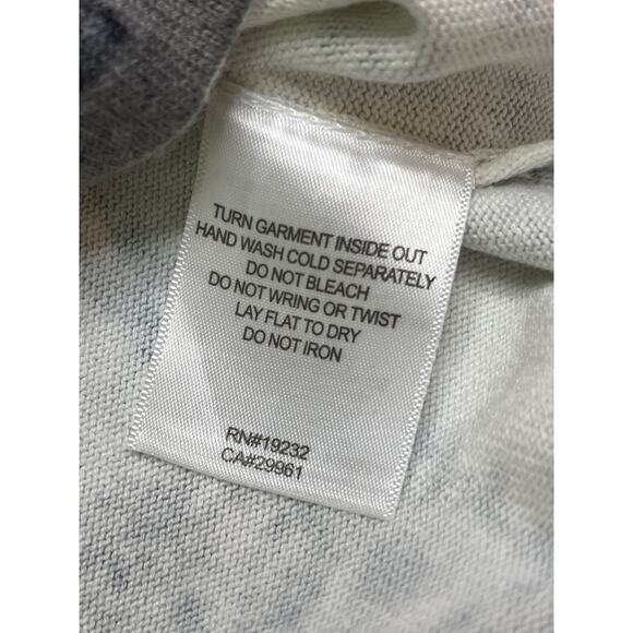 Alfred Dunner Alpine Lodge 3/4 sleeve gray/ white sweater, size large, MSRP $66 - Picture 4 of 9